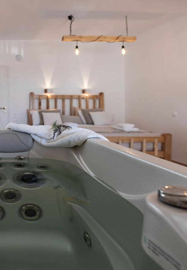 Aqua Naxos Apartments & Suites Agios Prokopios  Exteriör bild