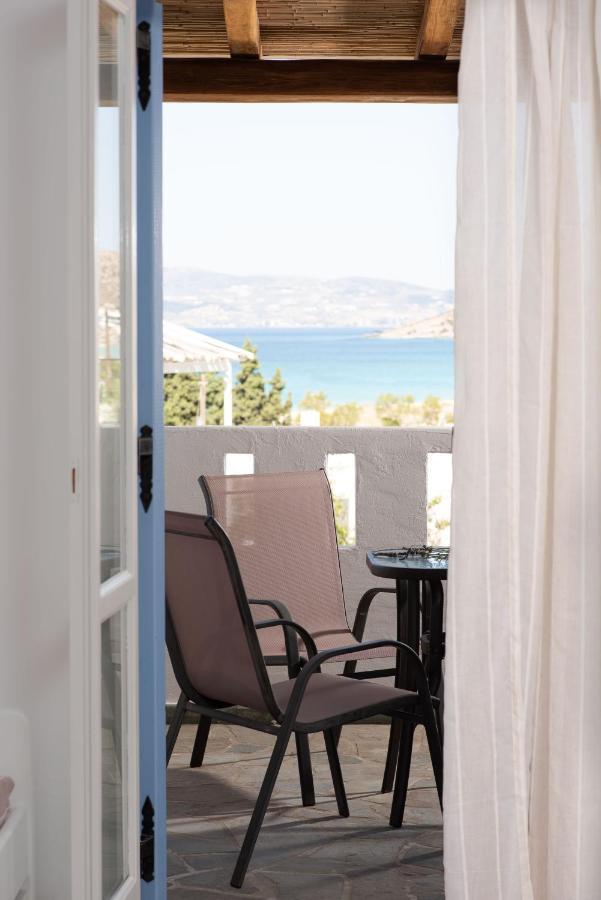 Aqua Naxos Apartments & Suites Agios Prokopios  Exteriör bild