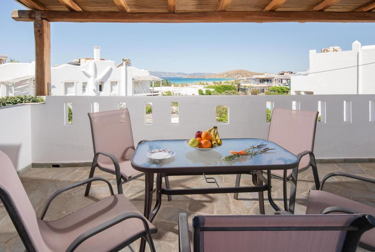 Aqua Naxos Apartments & Suites Agios Prokopios  Exteriör bild