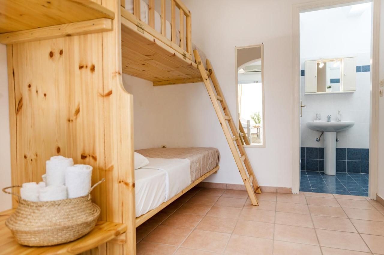 Aqua Naxos Apartments & Suites Agios Prokopios  Exteriör bild