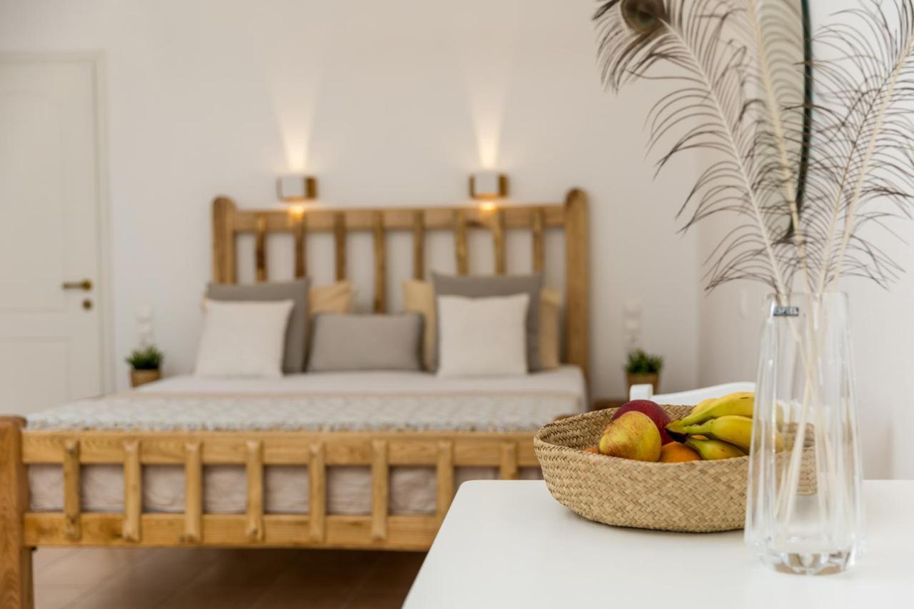Aqua Naxos Apartments & Suites Agios Prokopios  Exteriör bild