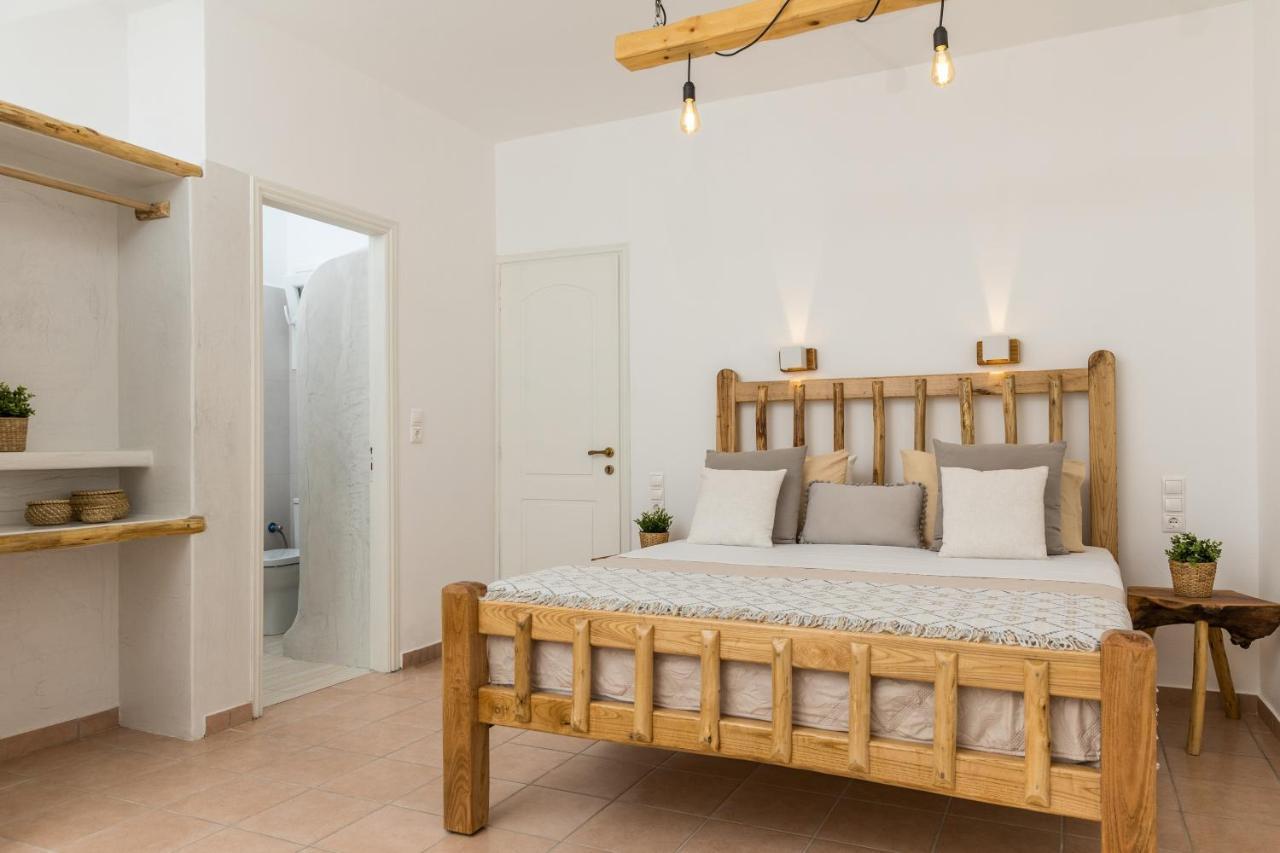 Aqua Naxos Apartments & Suites Agios Prokopios  Exteriör bild
