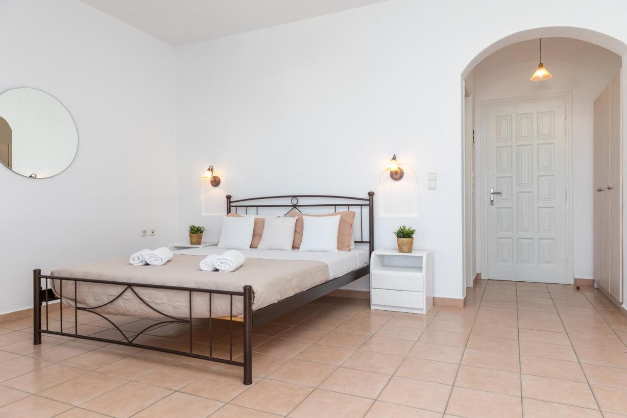 Aqua Naxos Apartments & Suites Agios Prokopios  Exteriör bild